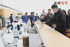 从总台春晚舞台上的“赛博秧歌